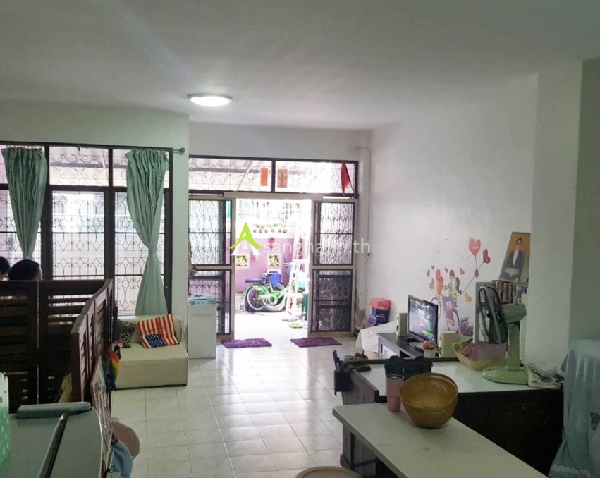 ขาย /  ให้เช่า ตึกแถว,ทาวน์เฮ้าส์ 1 คูหา ซอยสวนผัก19 ตลิ่งชัน กรุงเทพ สภาพดี ใกล้ตลาด, ธนาคาร เข้าจากปากซอยสวนผัก19 เพียง 20เมตร