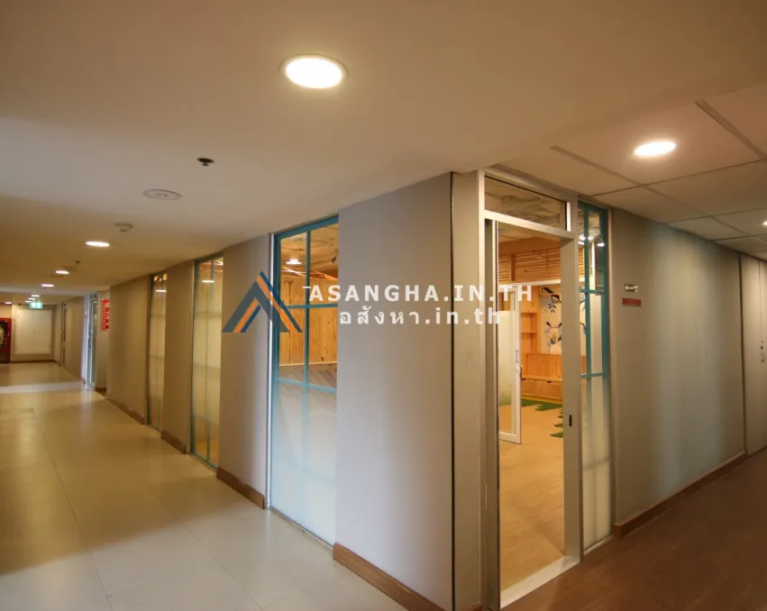 ออฟฟิศให้เช่า 60 ตร.ม. BTS นานา สุขุมวิท พร้อมเริ่มทำงาน ราคา 495 บ/ตร.ม. (TD-2202A)