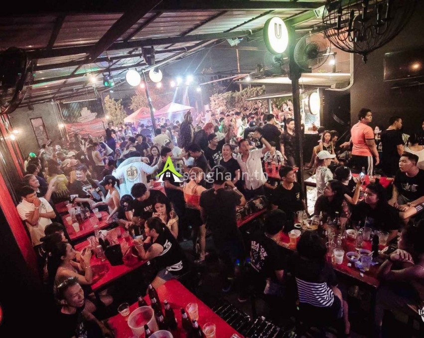 เซ้ง!! ร้านอาหารกึ่งบาร์เหล้า @ริมถนน พุทธมณฑลสาย 3