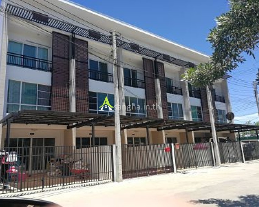 ขาย!! ทาวน์โฮม ราคาถูกในตัวเมือง